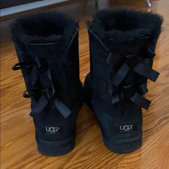 Black Double Bow Bailey Black Ugg Boots - Picture 2 of 3